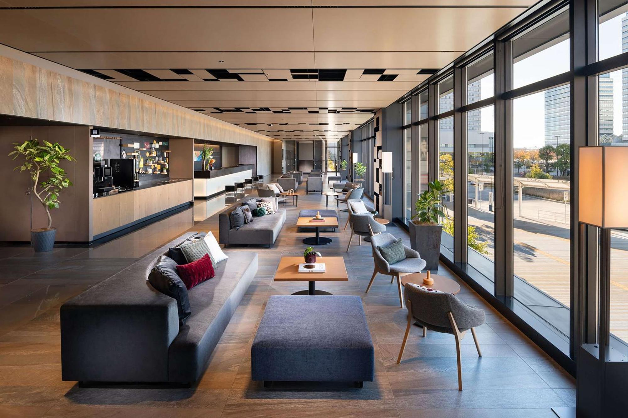 Отель Doubletree By Hilton Tokyo Ariake Экстерьер фото